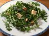 Salade de roquette au chèvre et aux noix